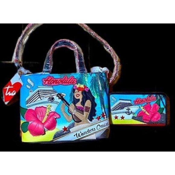 Braccalini Handbags - NEW •Braccalini•Wonder Cruise Honolulu Shoulder Bag & Matching Wallet Set